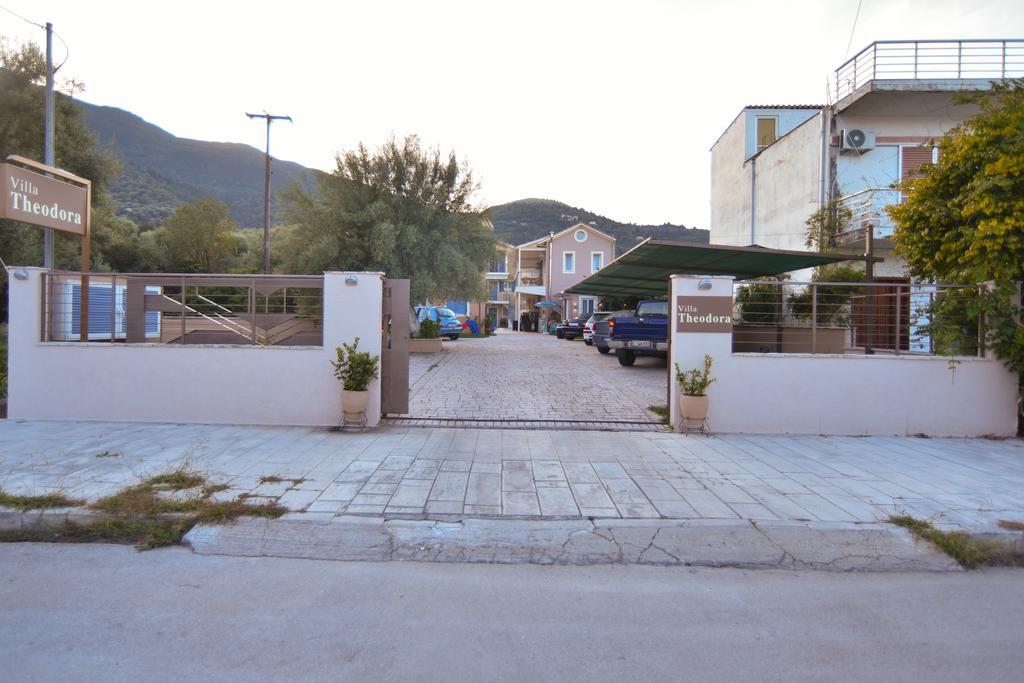 Villa Theodora Nikiana Extérieur photo