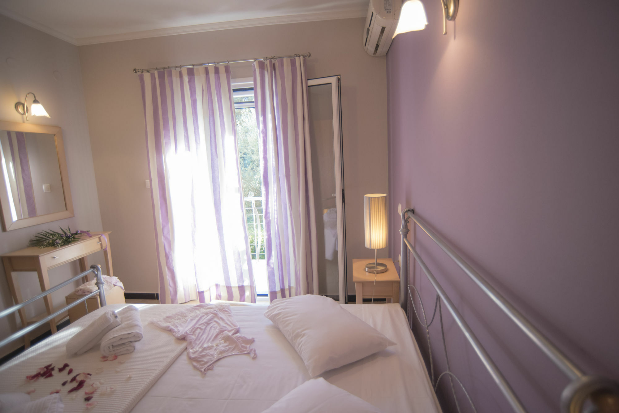 Villa Theodora Nikiana Extérieur photo